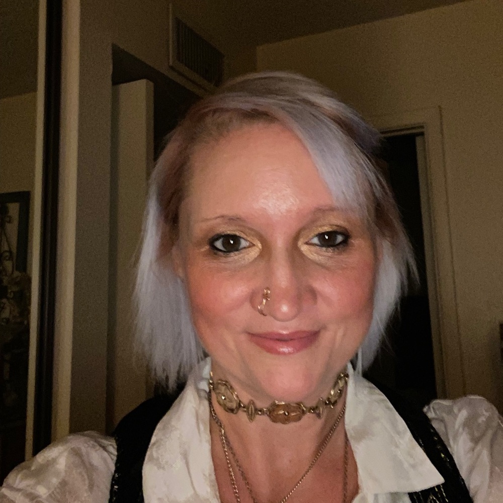 Meet your Posher, Kristen